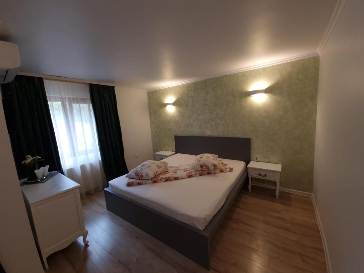 Guesthouse Magic Беїле-Херкулане Екстер'єр фото