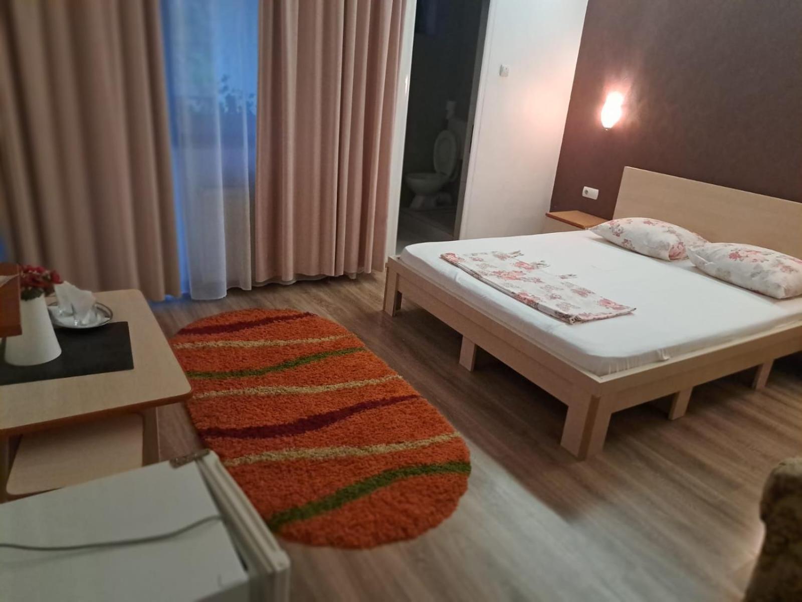 Guesthouse Magic Беїле-Херкулане Екстер'єр фото