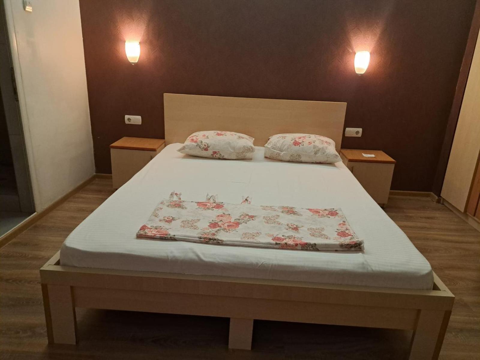Guesthouse Magic Беїле-Херкулане Екстер'єр фото